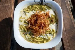 طرز تهیه یک آش کلونک سنتی و خوشمزه لرستانی