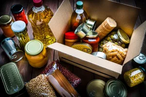 مواد غذایی ضروری برای ذخیره در دوران جنگ و روش نگهداری آن ها