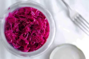 ترکیبات اصلی ادویه ترشی کلم قرمز و طرز تهیه آن