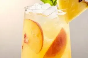 روش تهیه موکتل هلو و آناناس مرحله به مرحله