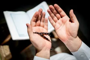 مجرب ترین دعای روز اول محرم برای گرفتن حاجت