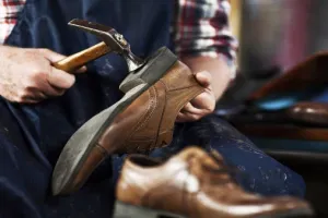 روز کفاش و صنعت چرم چه روزی است ؟