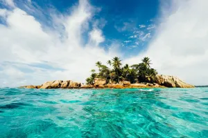 حیرت انگیزترین عکس های جزیره را اینجا ببینید !