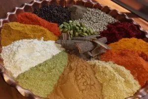 بهترین ادویه برای قورمه سبزی چیست ؟