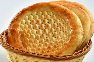 طرز تهیه ۲ مدل نان شیرمال بسیار خوشمزه و آسان