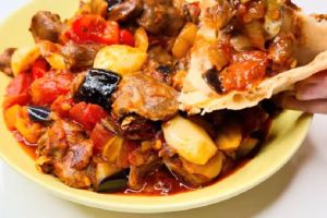 غذای ساده با دل مرغ، بادمجان و گوجه؛ این ترکیب خوشمزه را از دست ندهید
