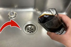 چگونه گرفتگی و بوی بد لوله سینک آشپزخانه و حمام را از بین ببریم؟