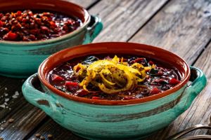 طرز تهیه آش لبو شمالی؛ آش چغندر قرمز خوش رنگ و خوشمزه با طعمی متفاوت