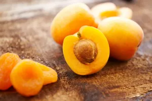 فرق بین زردآلو و قیسی چیست؟ تفاوت ها و شباهت ها را بدانید