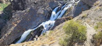 سوله دوکل / آبشاری زیبا و دیدنی در دل کوهستان