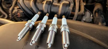 شمع پایه کوتاه برای خودرو مناسب‌تر است یا شمع پایه بلند ؟