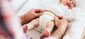 نشانه های عفونت بعد از ختنه با حلقه ، نکات مهم برای والدین