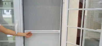 بهترین جنس توری برای بالکن و نحوه شستشوی آن