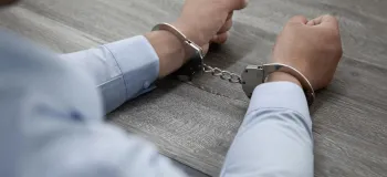جهات تخفیف مجازات و شرایط اعمال آن در قانون مجازات اسلامی