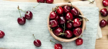 خواص آلبالو برای کودکان / یک میوه تابستانی پرخاصیت
