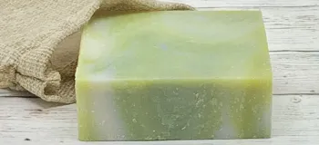 ۳ صابون مناسب برای رفع بوی بد بدن