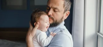 علت واکنش نشان ندادن نوزاد به صدا