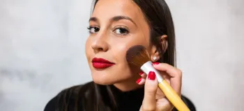 تفاوت استروبینگ و کانتورینگ: کدام تکنیک برای شما مناسب تر است؟