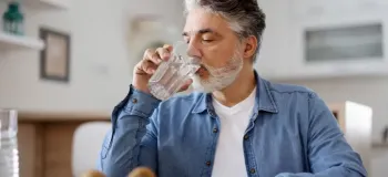 چگونه نمک باعث تشنگی می شود؟