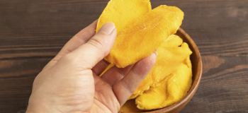 خشک کردن انبه در منزل با روش های آسان