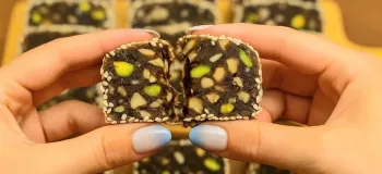 طرز تهیه دسر خرما مغزدار / سالم ، خوشمزه و بدون شکر