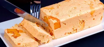 طرز تهیه خوشمزه ترین بستنی تابستانی با شیر و هلو