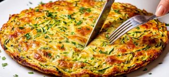 طرز تهیه شام سریع و خوشمزه با کدو سبز و تخم مرغ