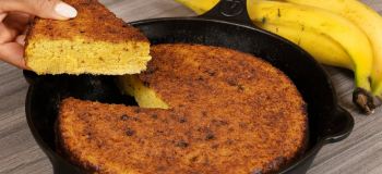 طرز تهیه کیک ماهیتابه ای بدون فر، بدون آرد و شکر