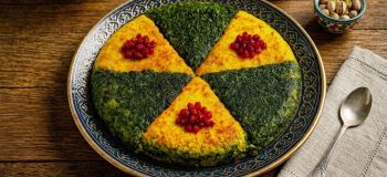 طرز تهیه کوکو سبزی دو رنگ مجلسی برای ۶ نفر