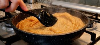 سریع ترین روش پخت حلوای سنتی به روشی آسان و خوشمزه