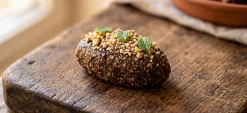 چطور در ۱۰ دقیقه قوت همدانی سنتی و پر انرژی درست کنیم؟ راهنمای کامل
