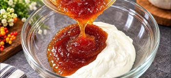 طرز تهیه کیک خانگی با ماست یونانی فقط در ۵ دقیقه