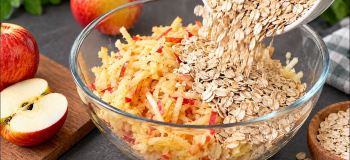 طرز تهیه صبحانه رستورانی با سیب و جودوسر