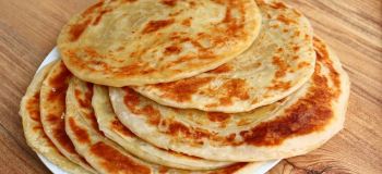 روش پخت نان تابه ای با سه قلم ماده اولیه (آرد، آب و نمک) با مغز کره ای