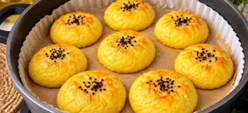 طرز تهیه شیرینی نارگیلی ۲۰ دقیقه ای در تابه بدون تخم مرغ و ماست