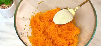طرز تهیه کیک کدو حلوایی پاییزی بدون روغن و آرد