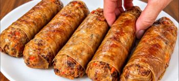شام سریع و فوری! پیچیدین سوسیس گیاهی با لوبیا و قارچ بدون ذره ای گوشتی