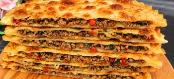 طرز تهیه نان گوشتی تابه ای پفکی با خمیر آب جوش