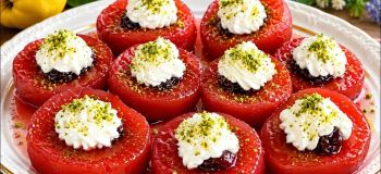 طرز تهیه دسر به مجلسی ترکی؛ راز قرمز و یاقوتی شدن دسر