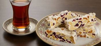 طرز تهیه گز اصفهان با مواد ساده فقط در ۴ مرحله آسان