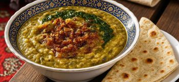 طرز تهیه آش گوشت بوشهری؛ کشدار، مقوی و خوشمزه مثل حلیم