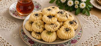 شیرینی برنجی خونگی؛ خوشمزه در چند مرحله ساده