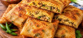 طرز تهیه پیراشکی مرغ متفاوت، خوشمزه و اقتصادی به روش اندونزیایی ها