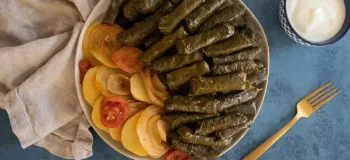 طرز تهیه دلمه با شیره انگور، یک غذای سنتی و خوشمزه ایرانی