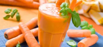 روش نگهداری آب هویج و نکات مهم در ماندگاری آن