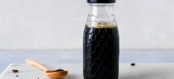 طرز تهیه سیروپ قهوه (شربت قهوه) خانگی؛ ساده و خوشمزه