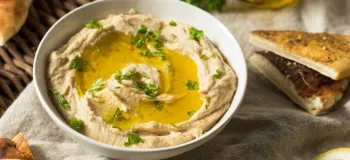 طرز تهیه دیپ زیتون خانگی و خوش طعم