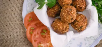 راهنمای انتخاب بهترین سبزی برای پخت فلافل