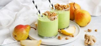 طرز تهیه اسموتی سیب و گلابی نوشیدنی خنک و مقوی برای تمام فصول