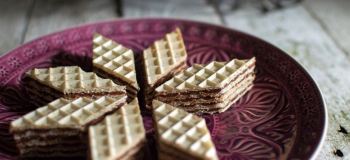 طرز تهیه شیرینی میشکا یا میکادو با آسان ترین روش در منزل